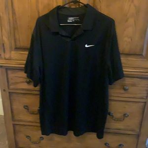 Men’s Nike golf shirt -xl